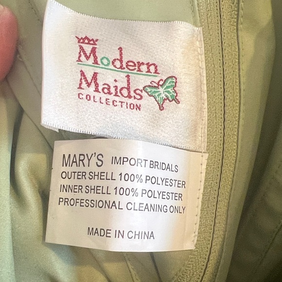 Beautiful Floor Length Lime Green Evening Dress - Picture 3 of 4